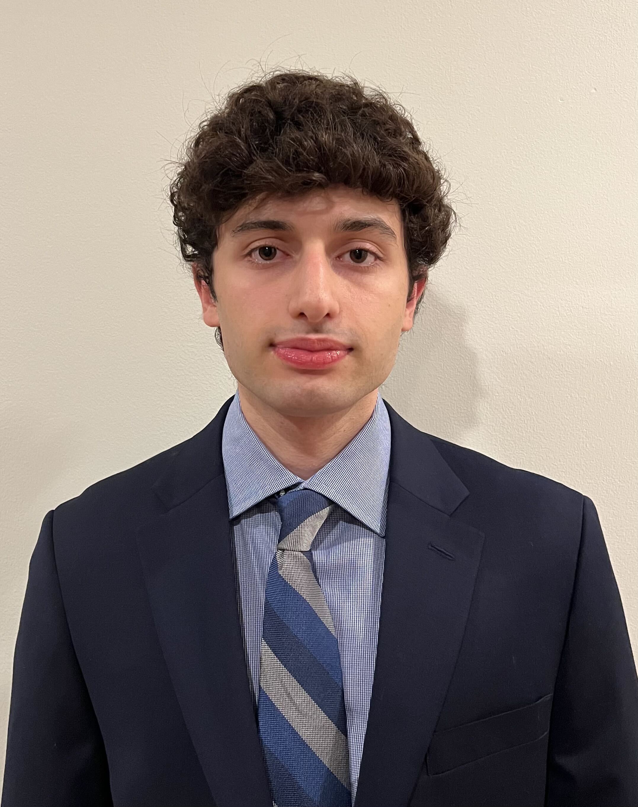 Dariush Mokhlesi, BS